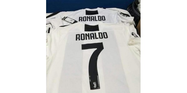 Juventus designer en ny skjorte for C Ronaldo